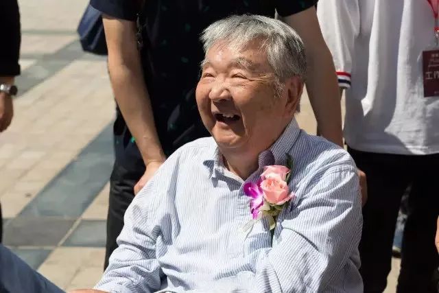 加速器