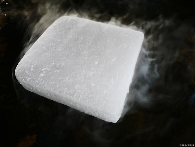 干燥剂的主要成分