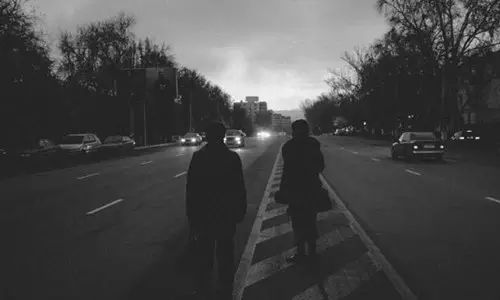 没钱如何创业起步
