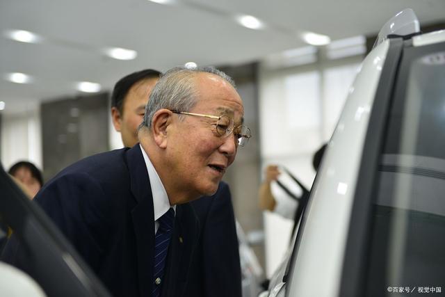 如何赚钱白手起家