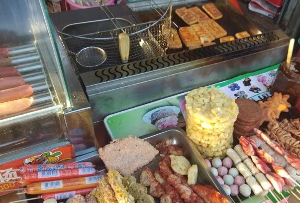 吃来吃去米线 吃来吃去米线