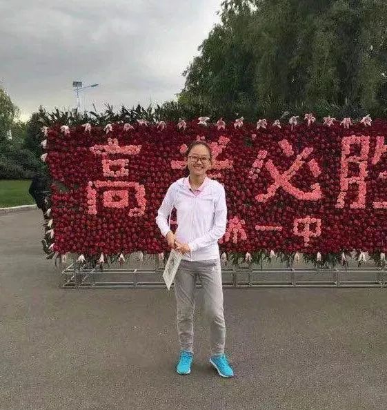 适合00后创业项目