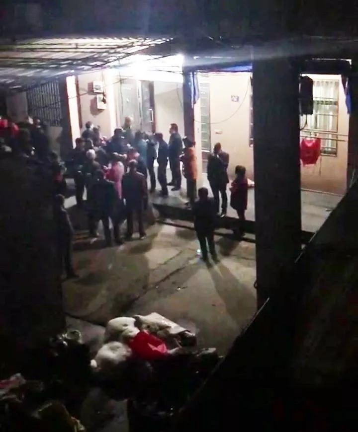 网上发帖子曝光怎么发