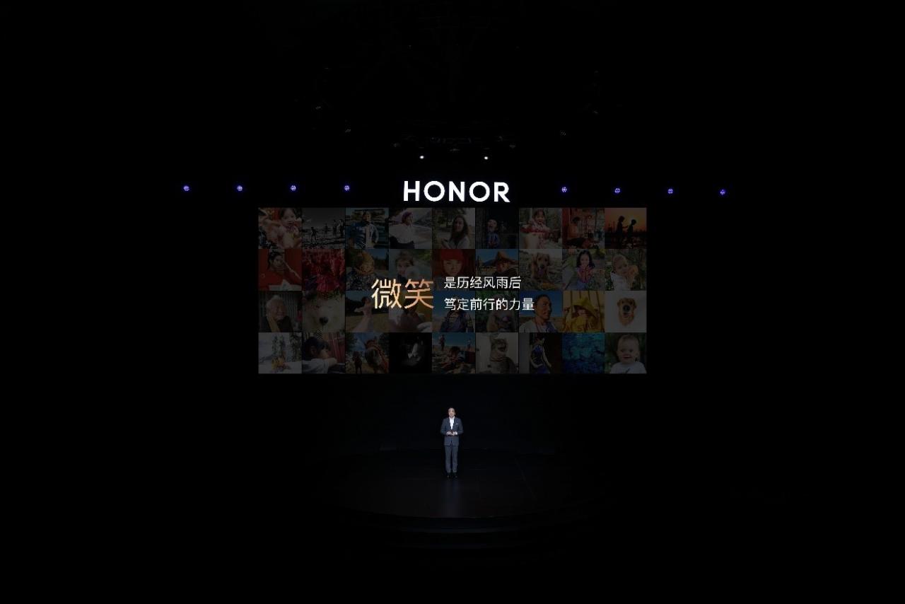 荣耀独立一年,压力、耐力和定力 荣耀独立一年,压力、耐力和定力