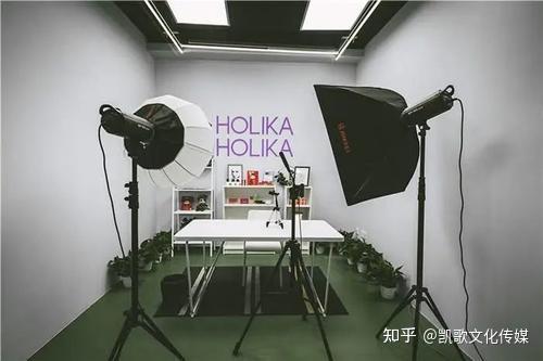 直播间灯光怎么布置