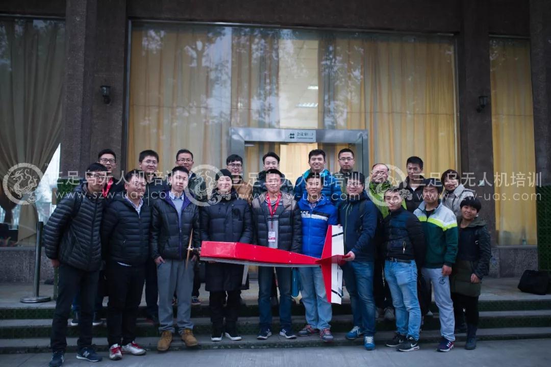 无人机驾驶证怎么考取 无人机驾驶证怎么考取