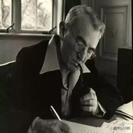 富人的8个复利思维