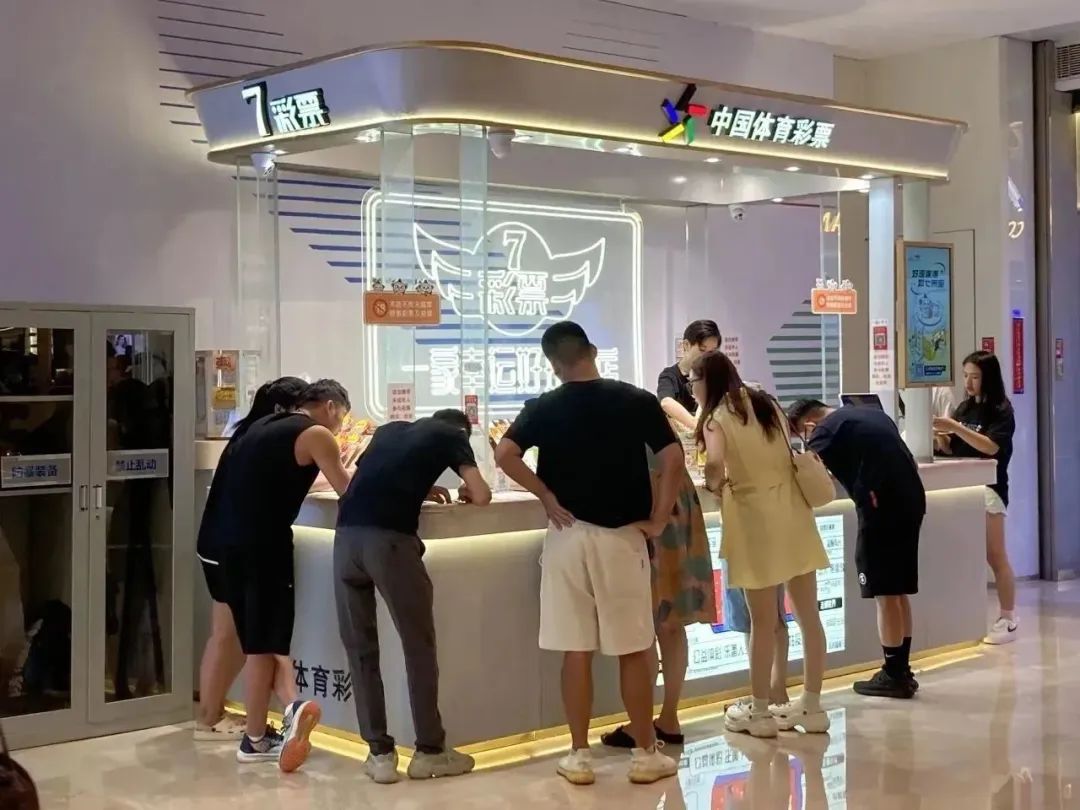 年轻人只沉迷于赚钱 年轻人只沉迷于赚钱