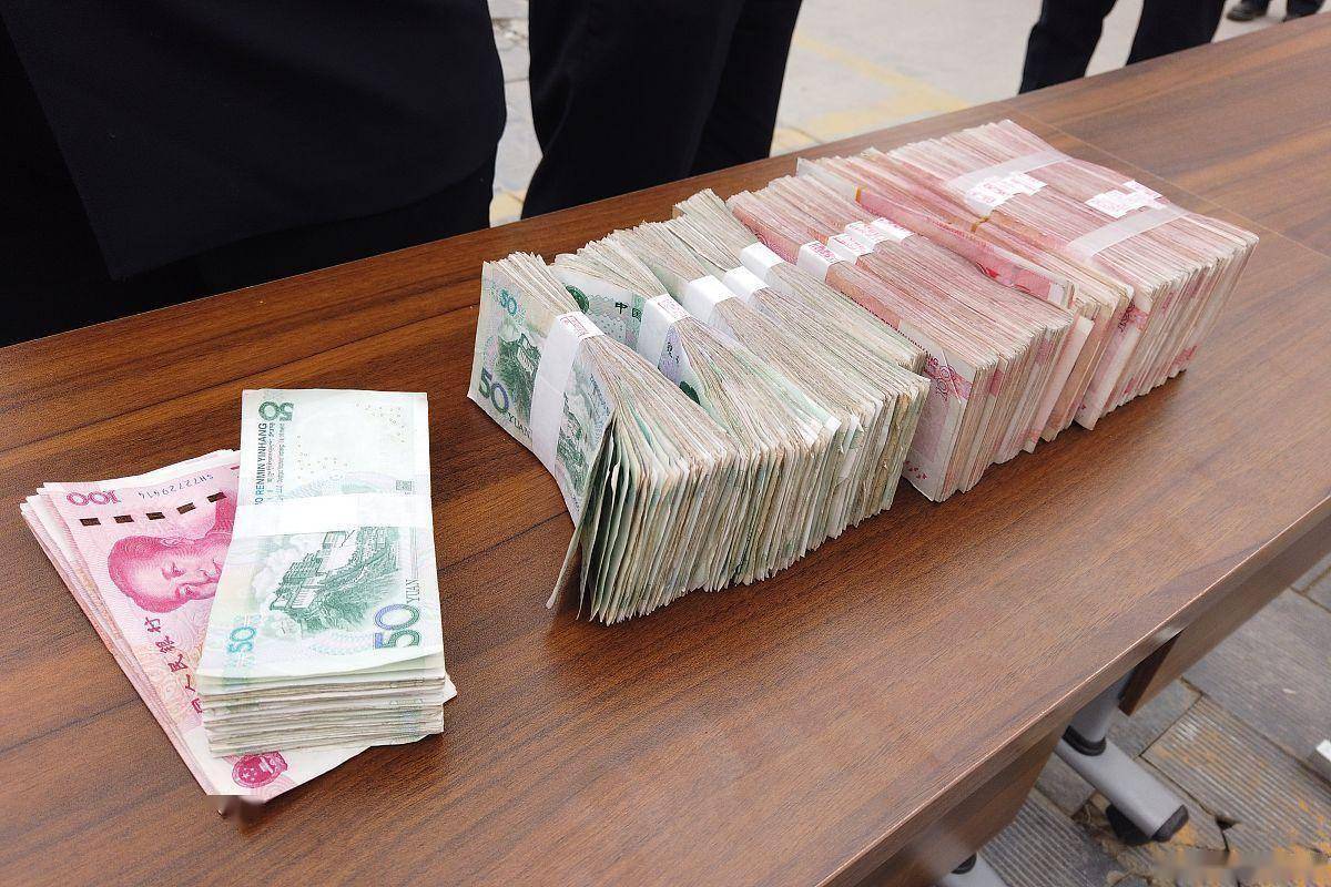12个月存钱计划表