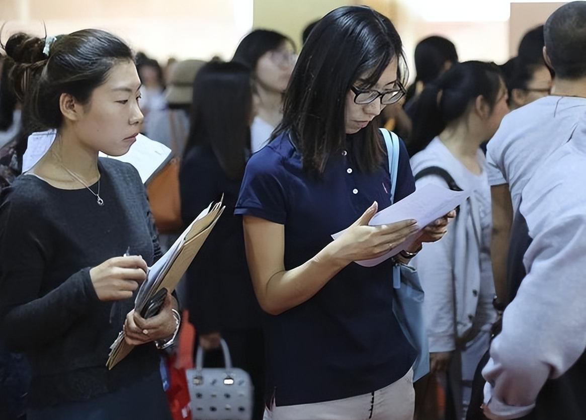 年轻人开始反向消费了 年轻人开始反向消费了