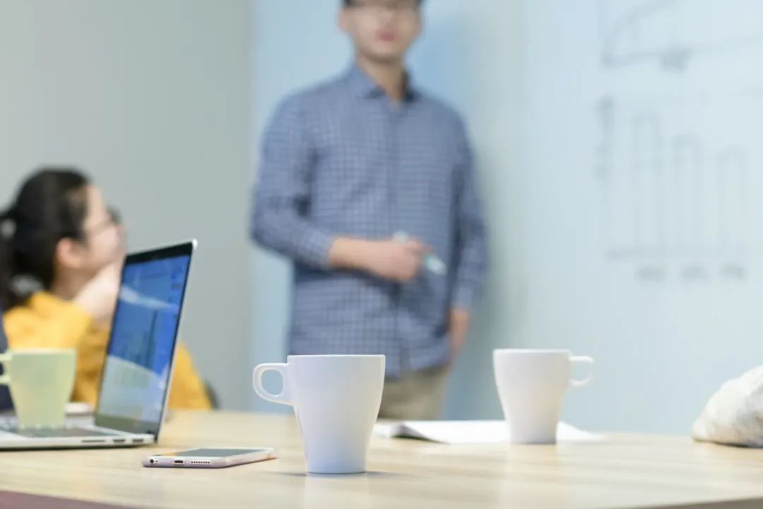 年底离职的好处和坏处