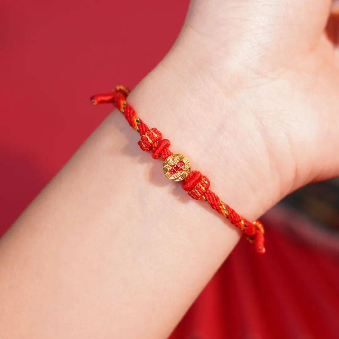 2025百年难遇的蛇年 2025百年难遇的蛇年