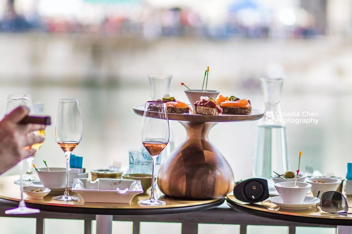 独立摄影师怎么赚钱