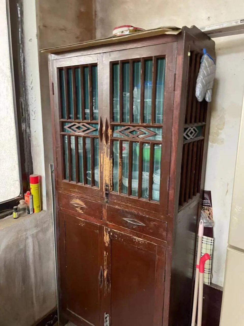 旧家具想扔怎么处理