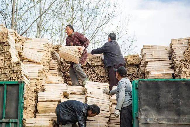 2一3万元小型加工厂