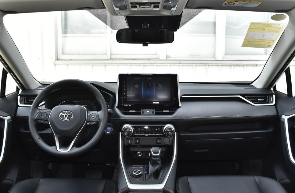 年轻人适合开什么车