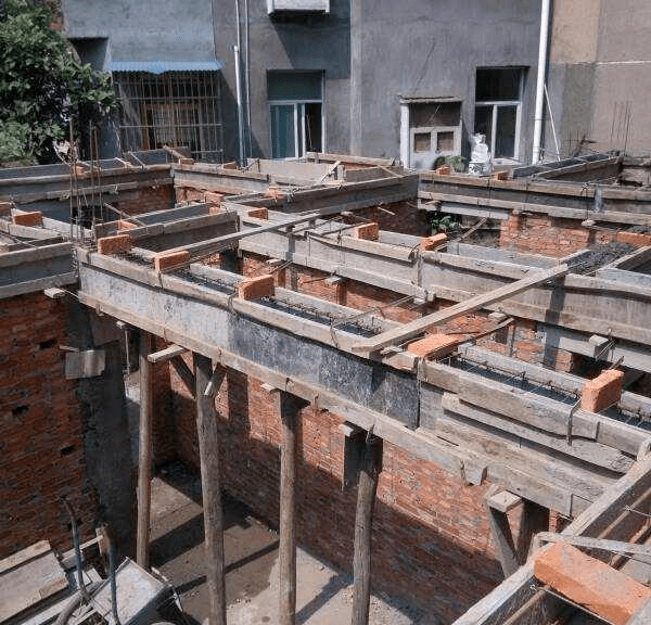 2一3万元小型加工厂