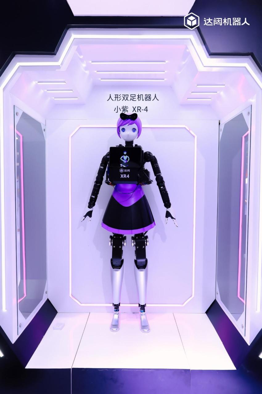 人形机器人场景应用展现