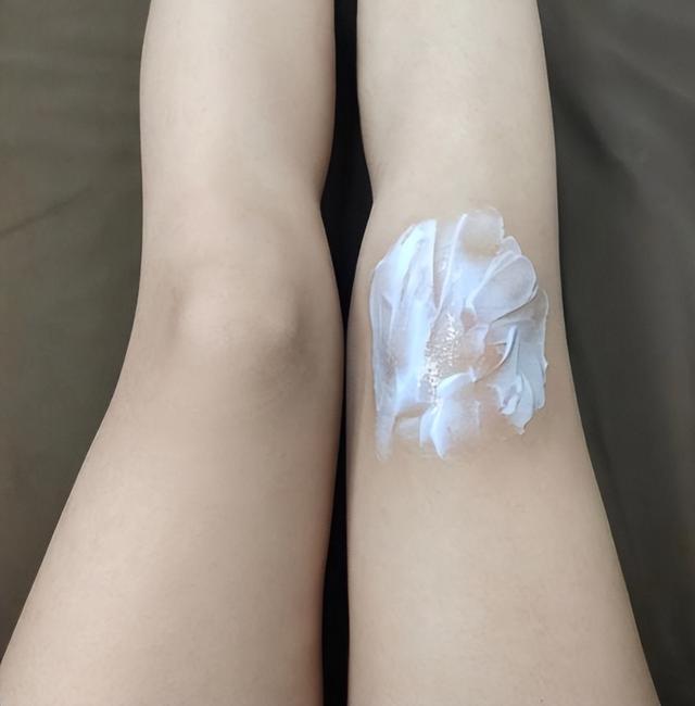 日常防晒应该怎么涂抹呢