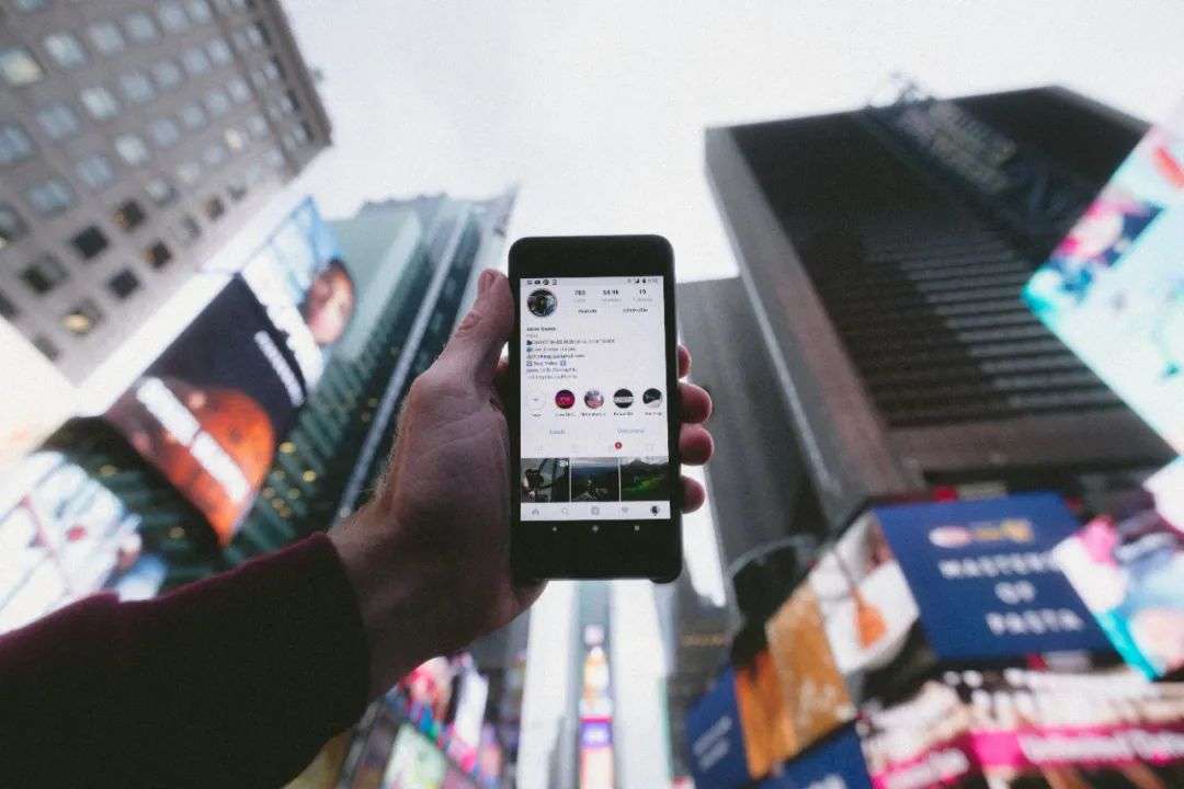 职场内卷的表现
