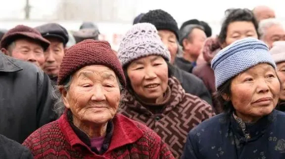 2025中国失业严重吗