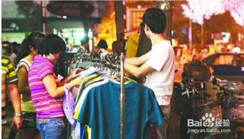 夏季摆地摊卖什么最火呢？