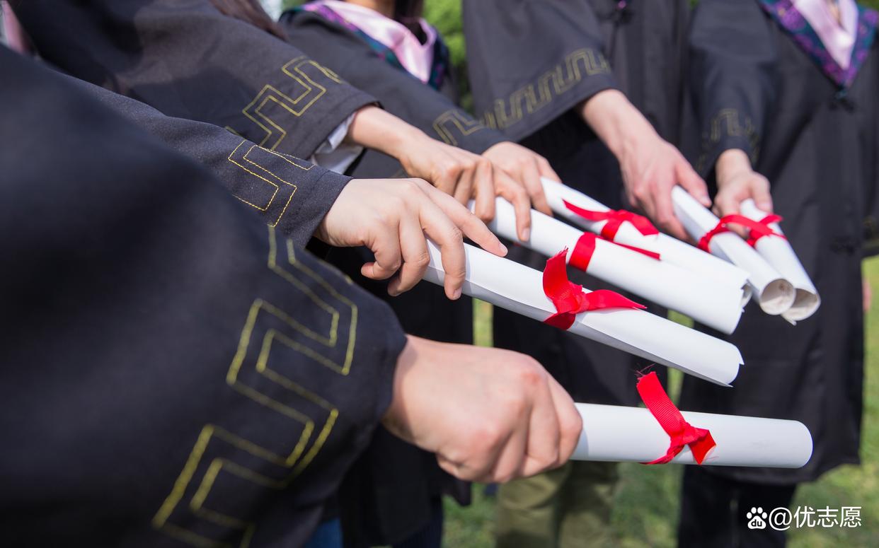 哪些大学跟公司有合作 哪些大学跟公司有合作