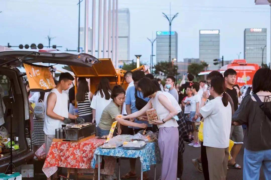 后备箱集市卖什么好