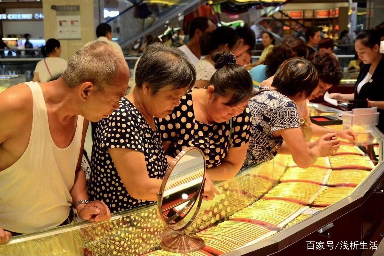 黄金回收小店靠什么赚钱