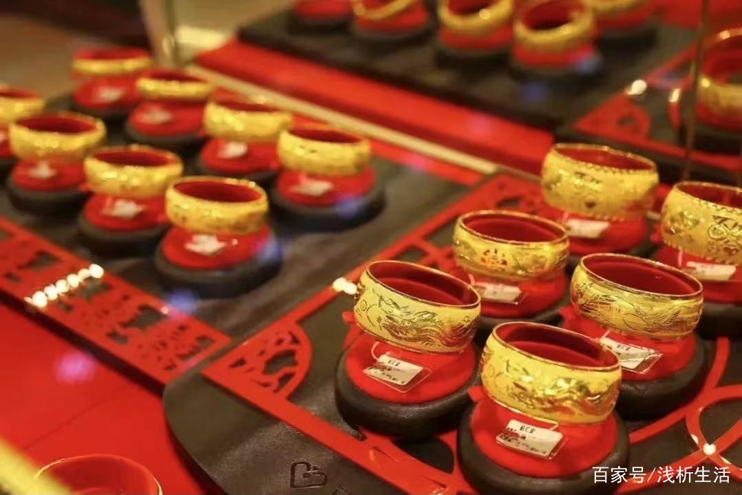 黄金回收小店靠什么赚钱