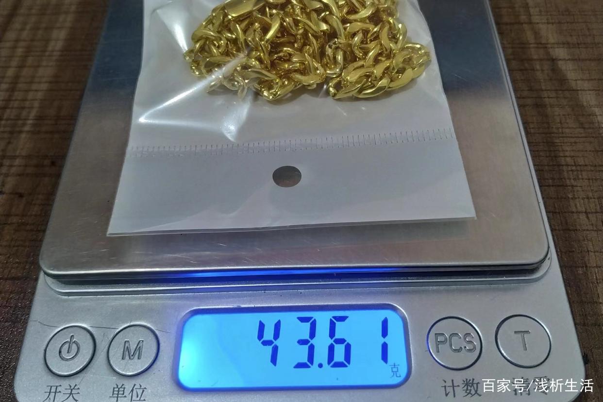 黄金回收小店靠什么赚钱
