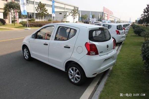 性价比高续航高的车