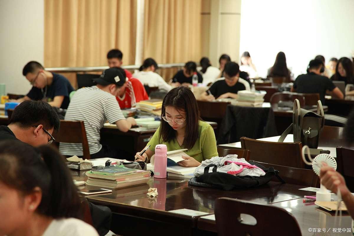 成人教育与自考区别 成人教育与自考区别