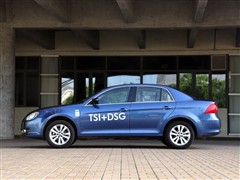 大众 一汽-大众 宝来 2011款 1.4T 自动豪华型