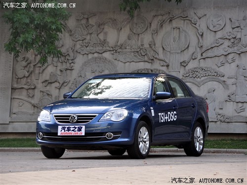 大众 一汽-大众 宝来 2011款 1.4T 自动豪华型